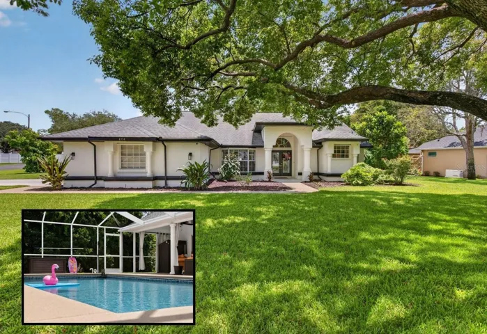 Stunning Pool Home in Primrose Lane