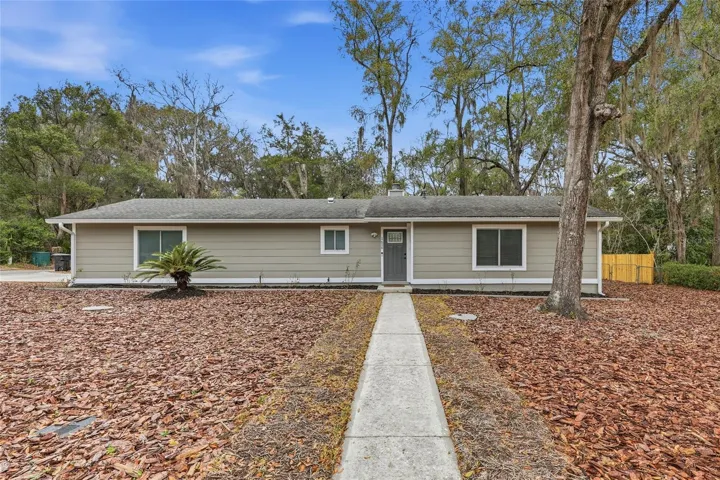 Welcome Home to Oak Meadows