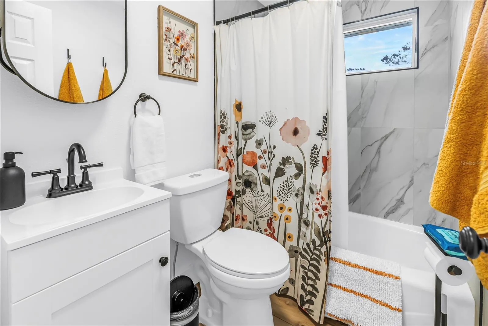 2nd bathroom