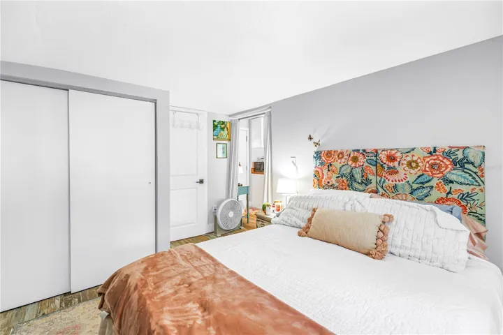 Guest house bedroom