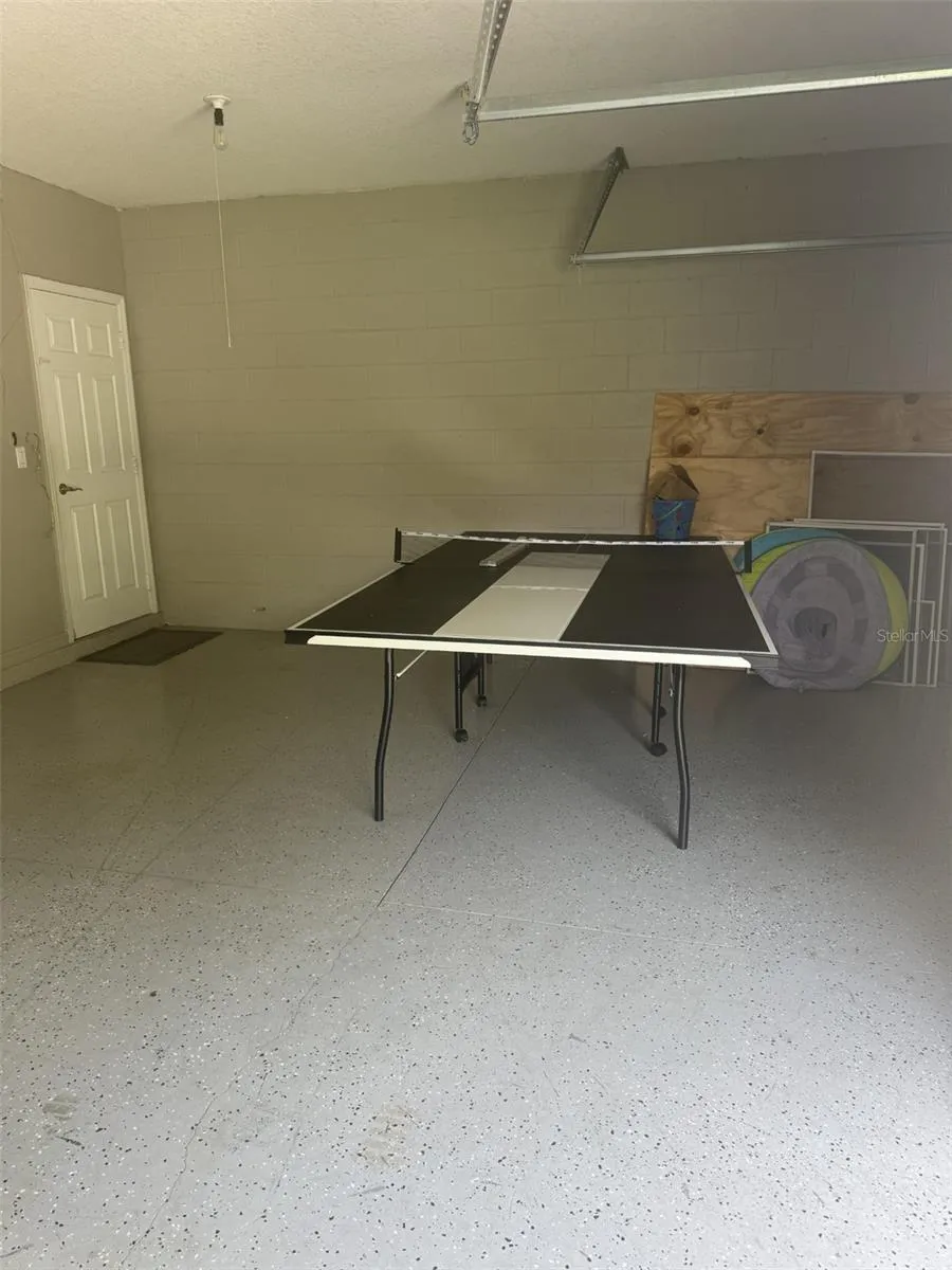garage 1 car space