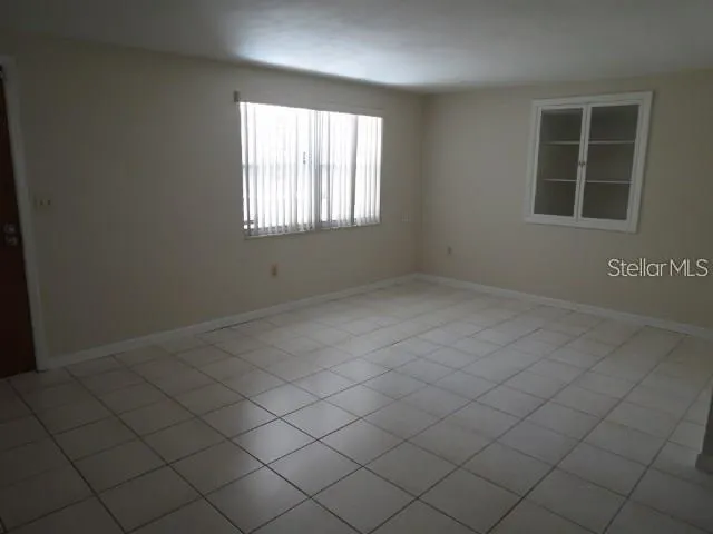 Living Rm
