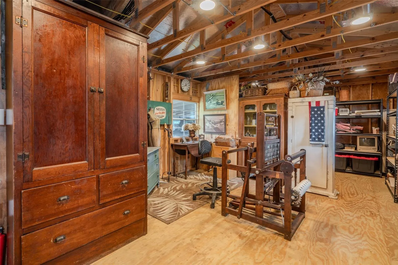 Tool shed and Hobby Shop