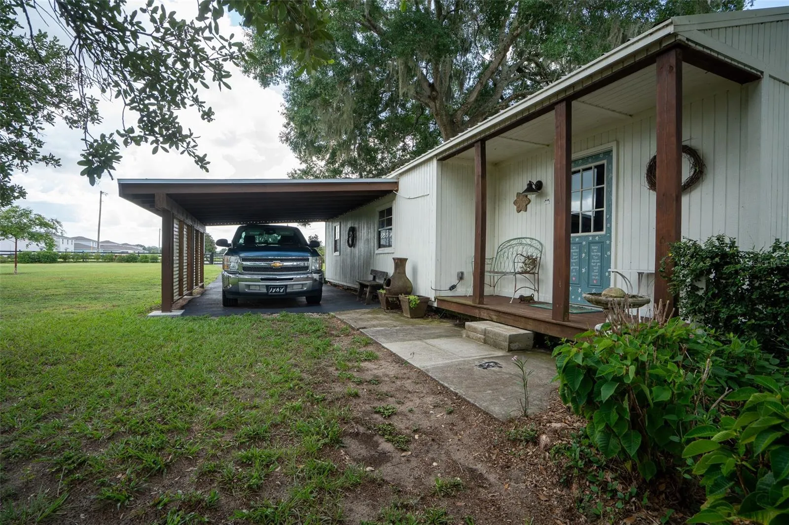 Car port