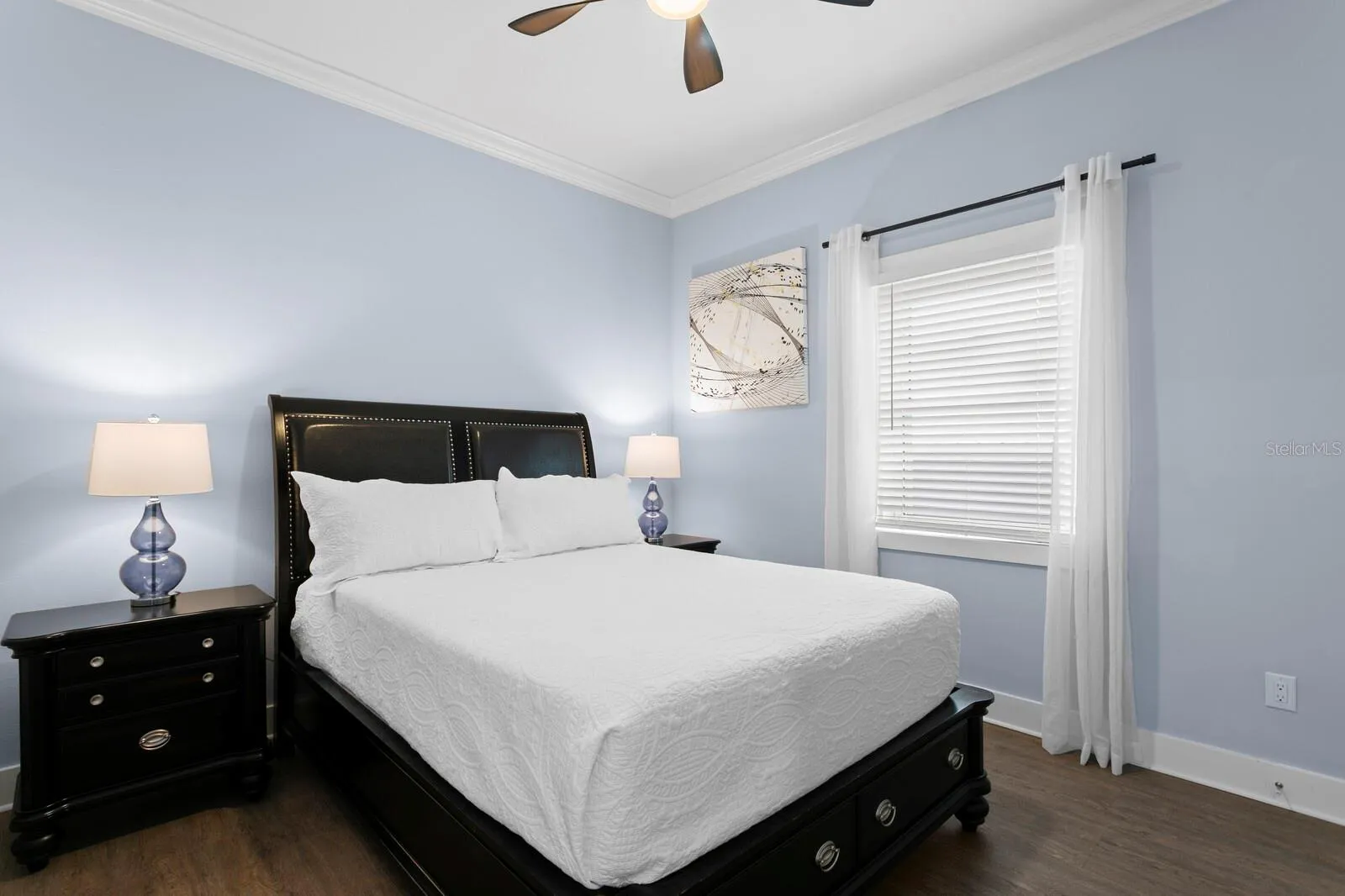 Bedroom 3 with crown molding and ceiling fan