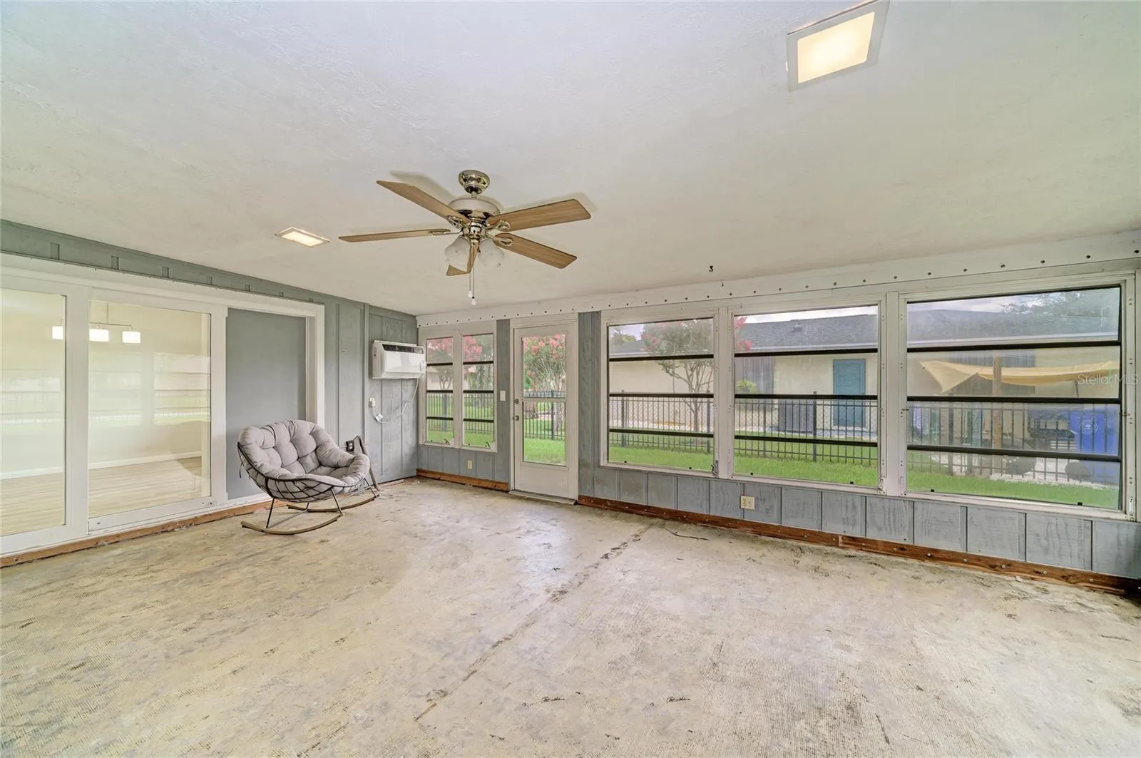 Air conditioned Florida room.