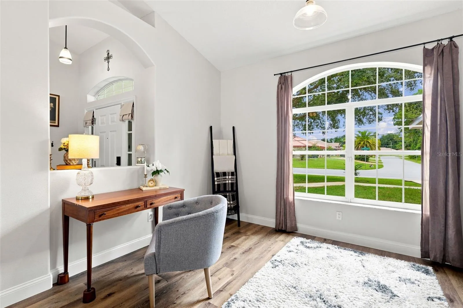 This office space/bonus room could be a great office space or play area.