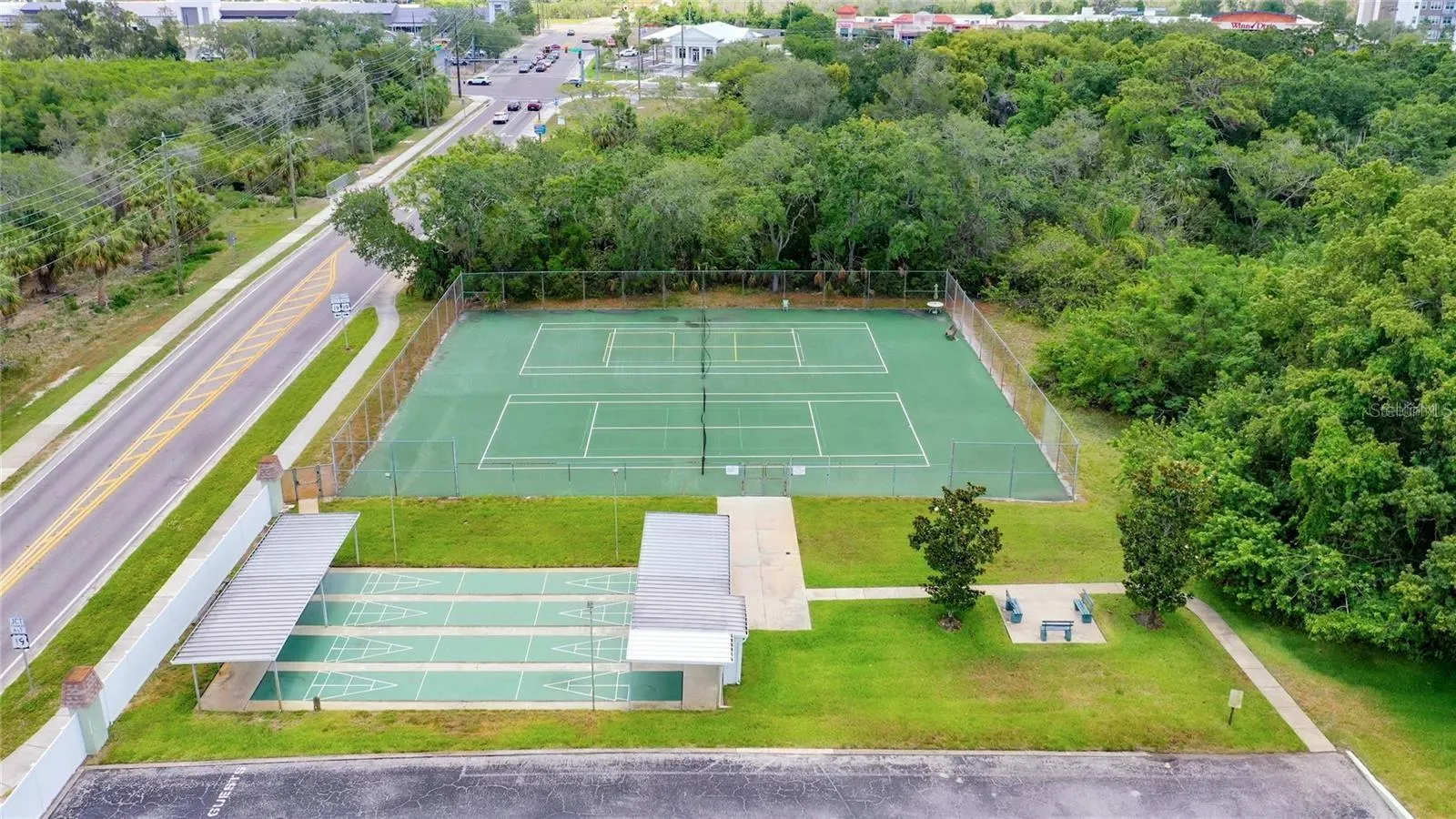 Tennis