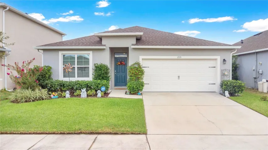 Front of 4 bedroom 2 bathroom house