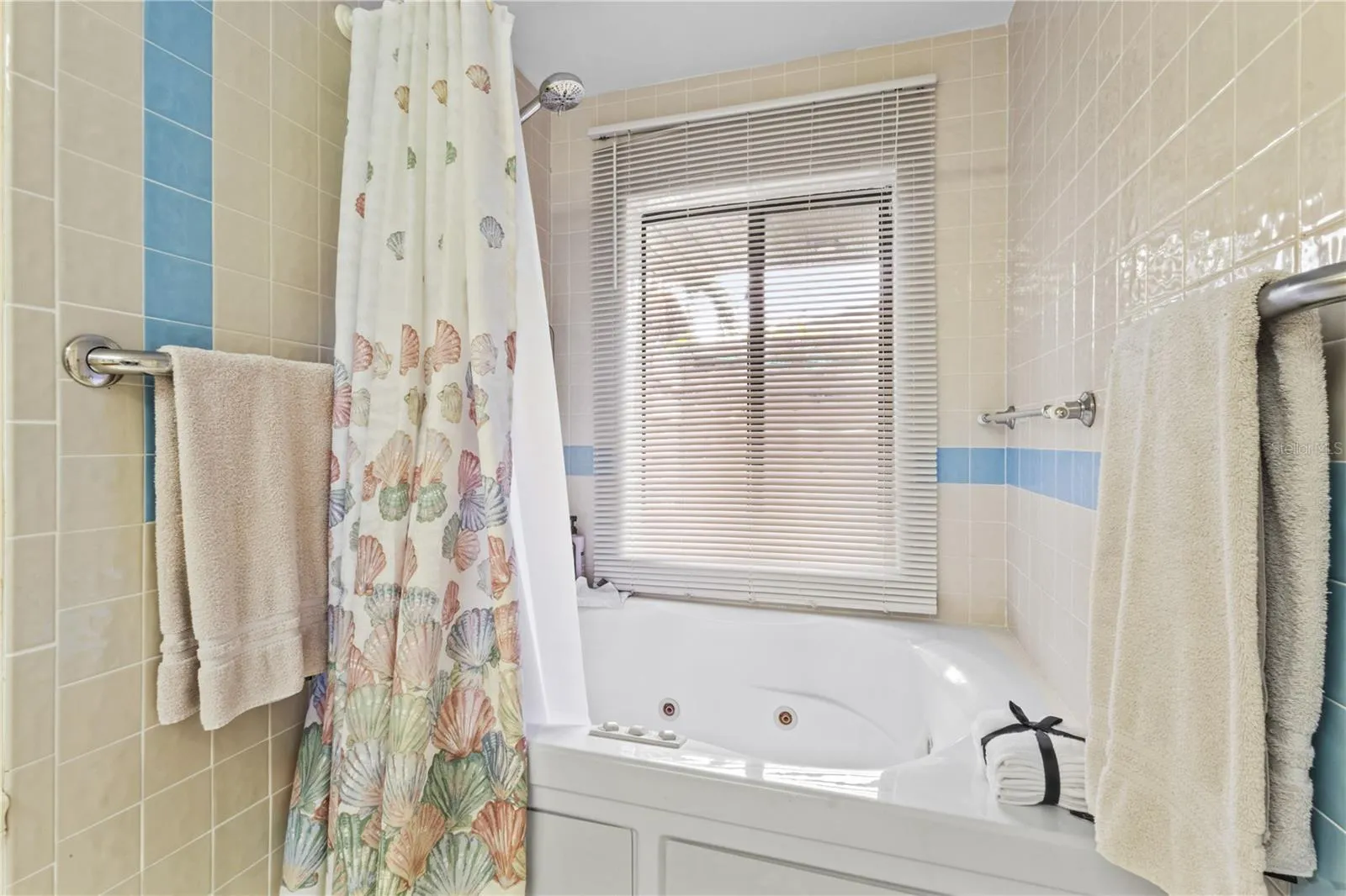 Large Garden Tub
