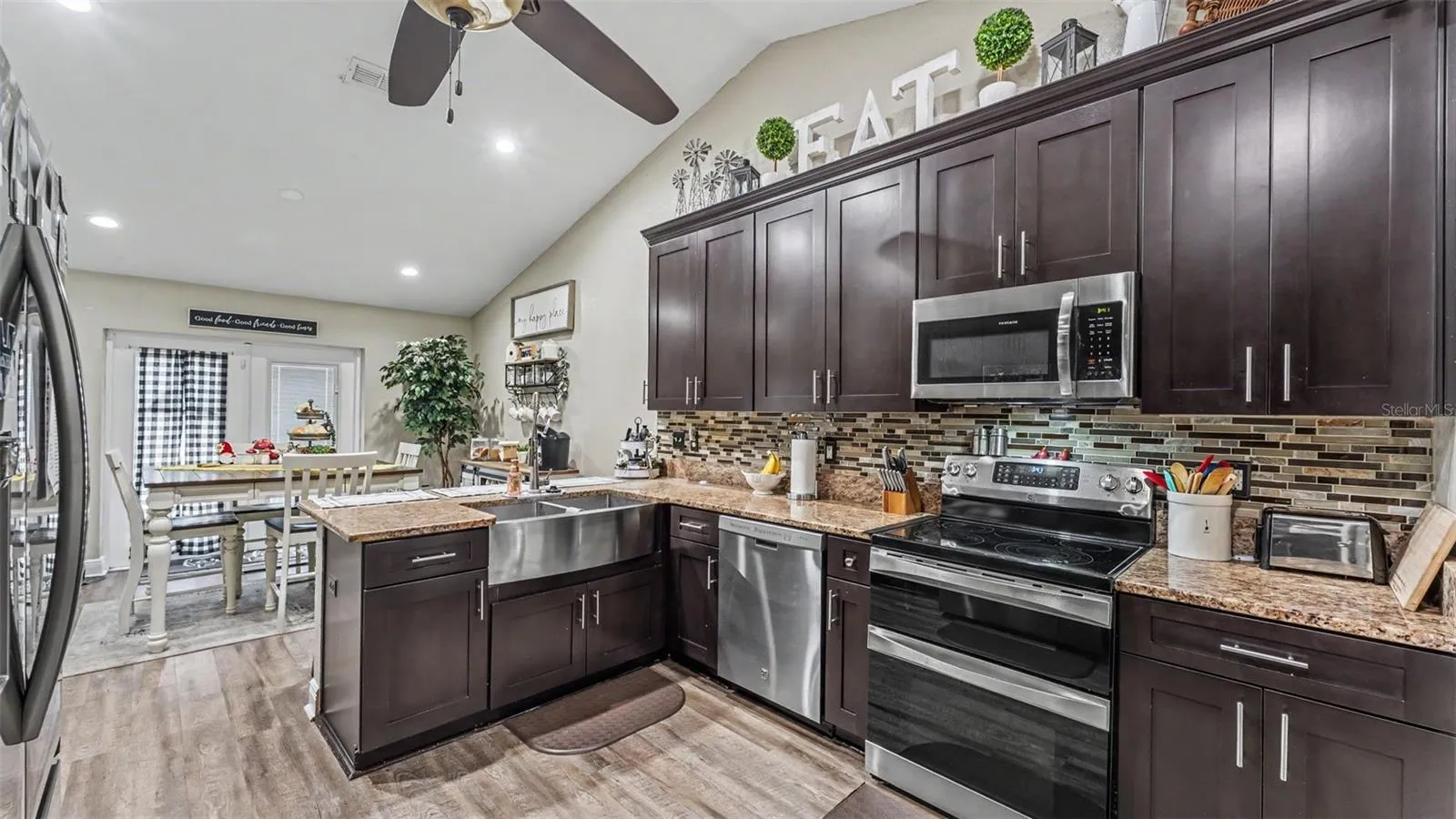 1411 Ashbury Ct, Lakeland, Florida 33809 — photo 2