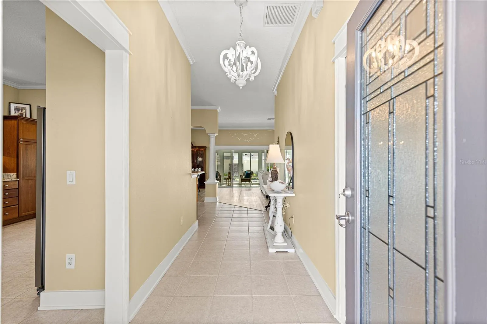 FOYER