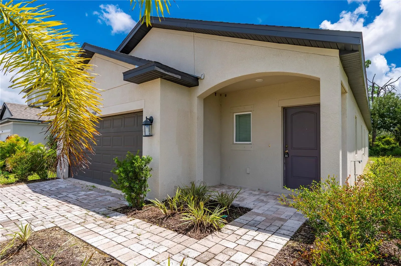 Step right into 1968 Sunset Preserve Way