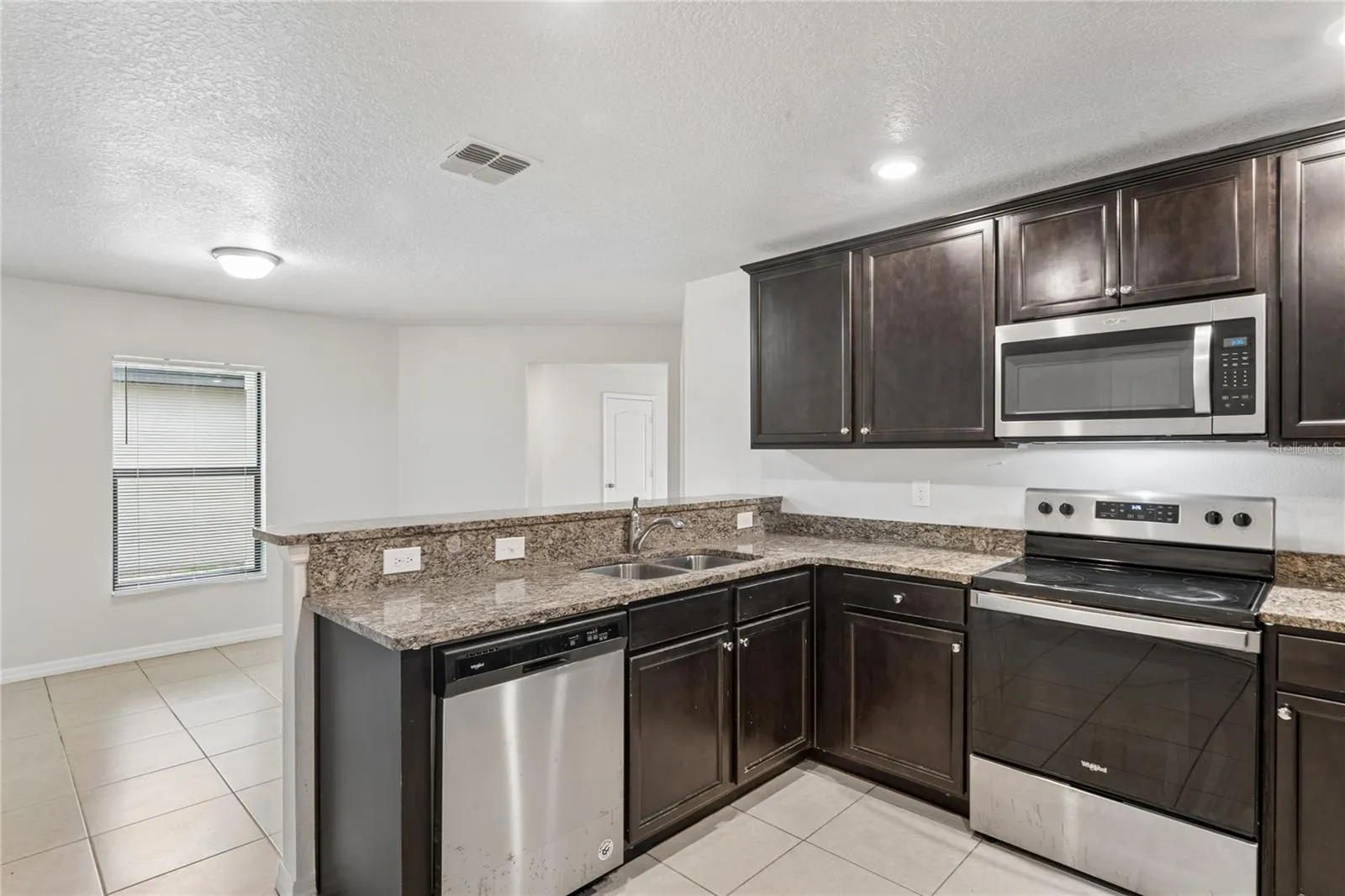 2427 Caspian Dr, Lakeland, Florida 33805 — photo 7