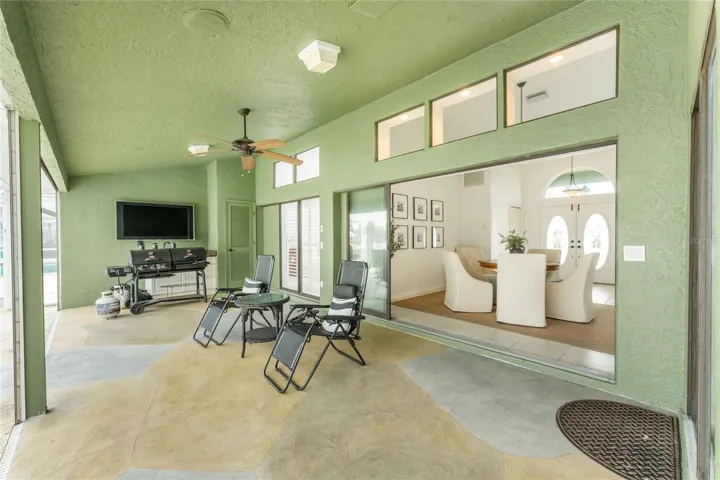 Expand your creative outdoor living space!