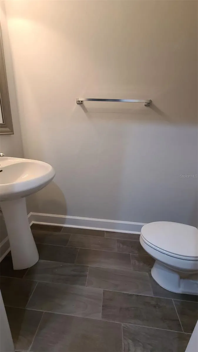Downstairs 1/2 bath