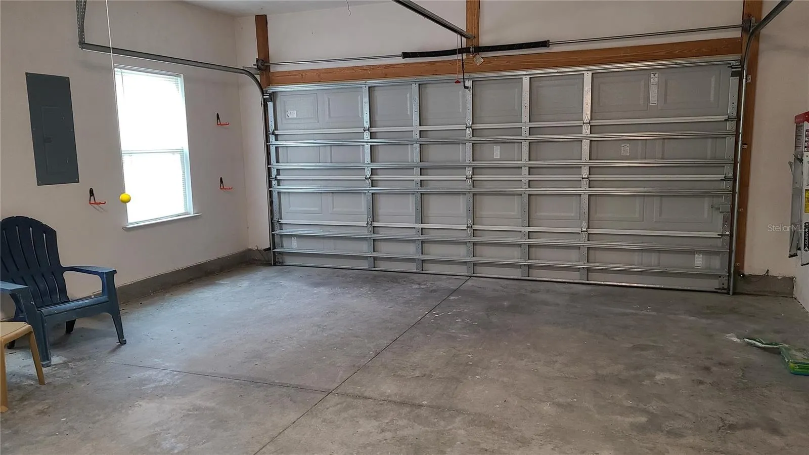 2-car garage
