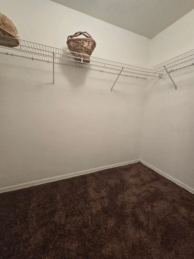 Walk in closet
