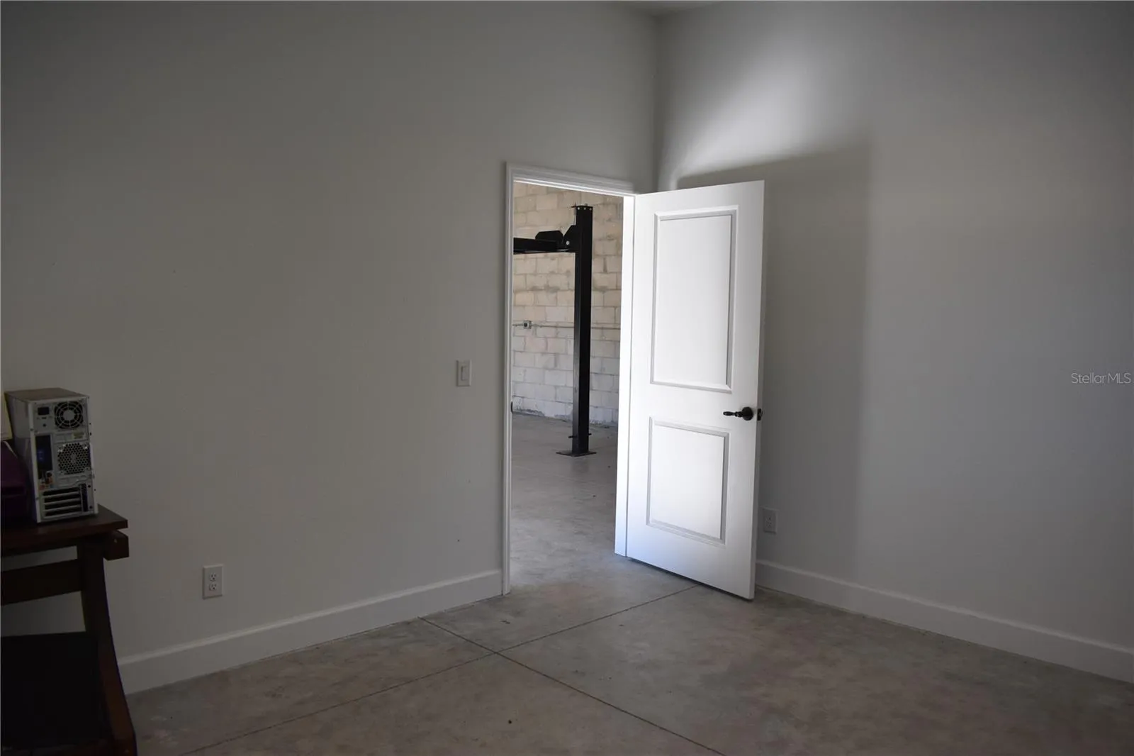 office in large garage