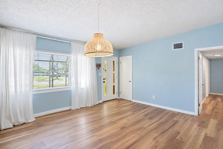 Dining Rm w/o Furniture View#2