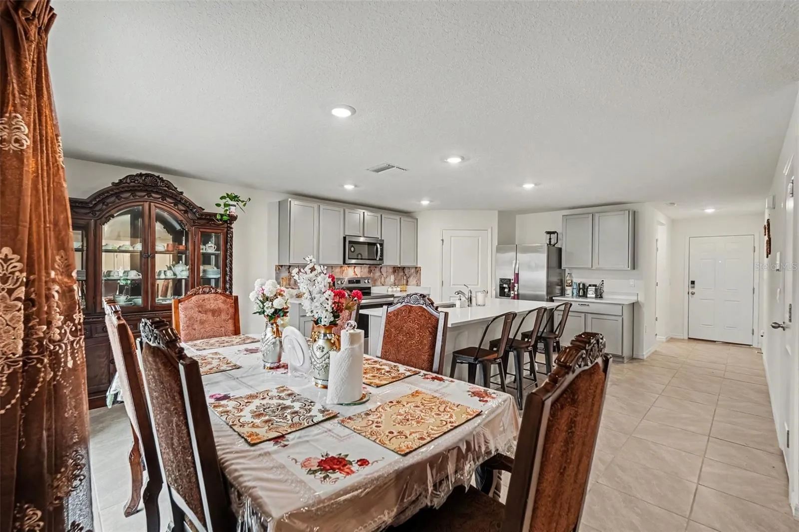 3601 Capital Reserve Dr, Plant City, Florida 33565 — photo 8
