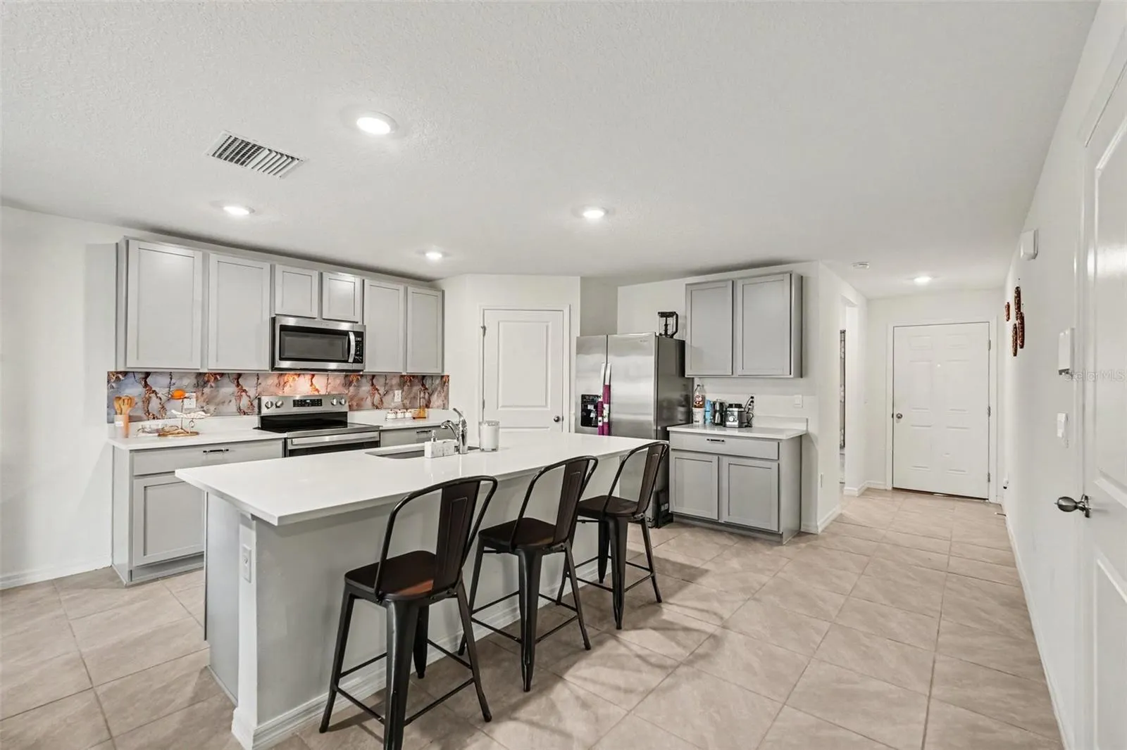 3601 Capital Reserve Dr, Plant City, Florida 33565 — photo 11