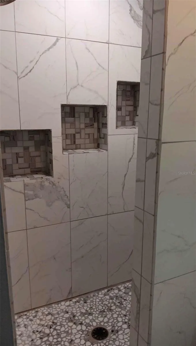 Triplex Bathroom