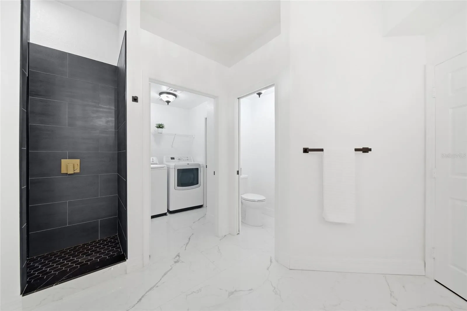 Vaulted Ceilings and a custom walk in shower