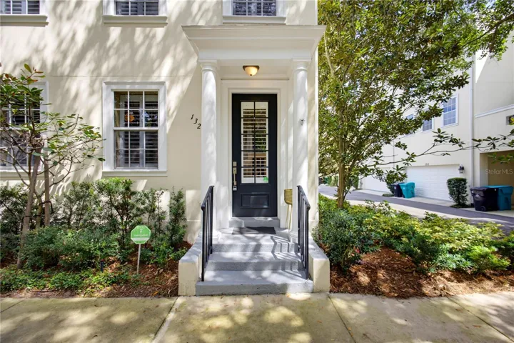 Walk Up Entry