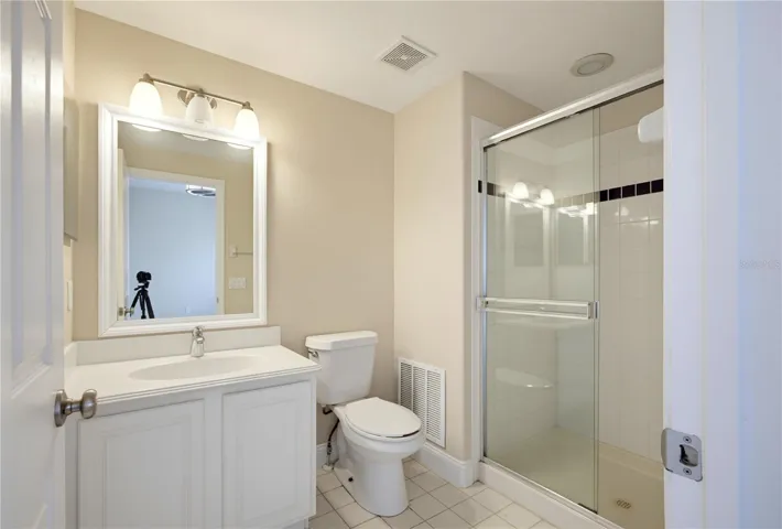 Second Bedroom Private Bathroom