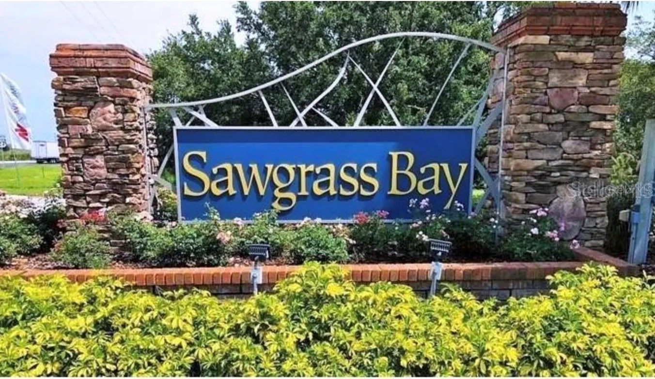 Gorgeous Sawgrass Bay