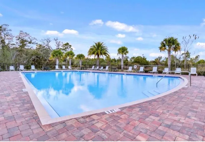 Sawgrass Pool
