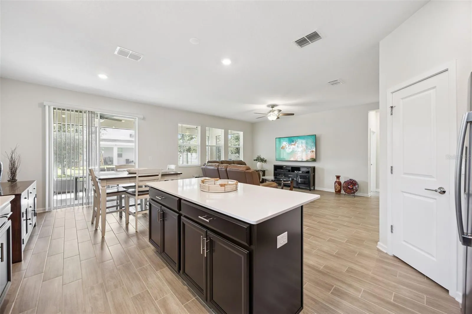 Kitchen Island &amp; Pantry with Sweeping Views