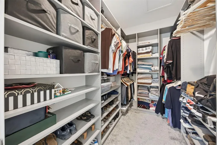 Dreamy Customized Closet