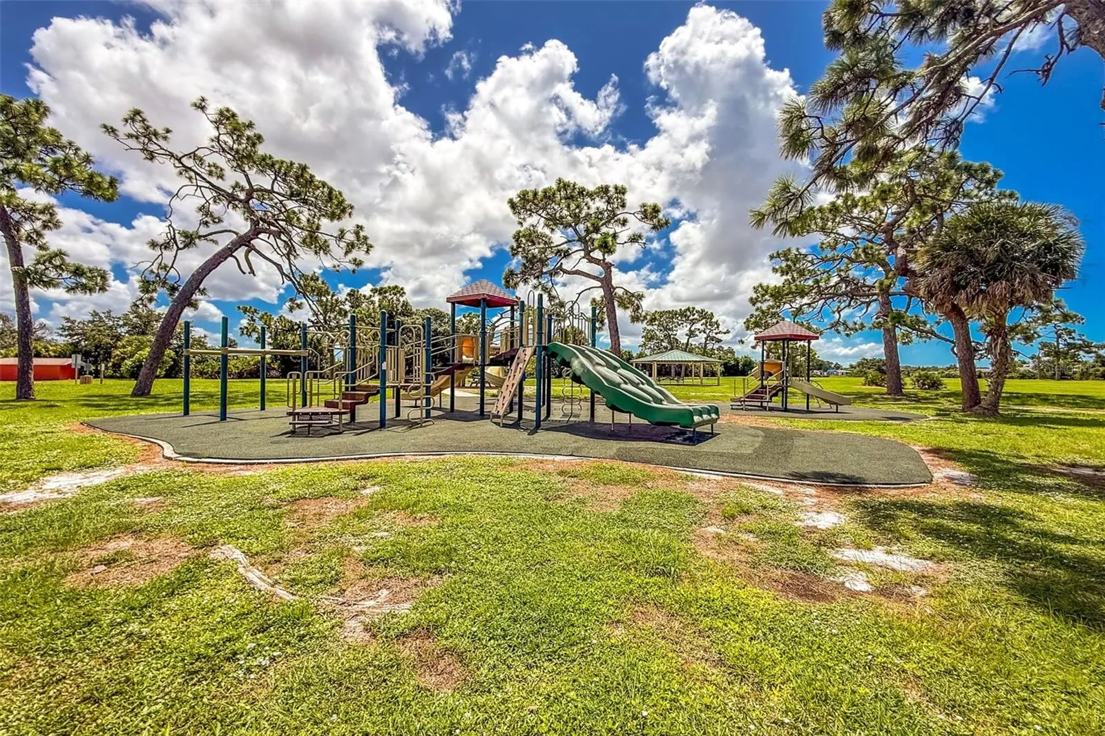 Venice Gardens Civic Association - Playground