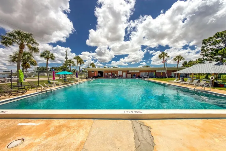 Venice Gardens Civic Association - Pool