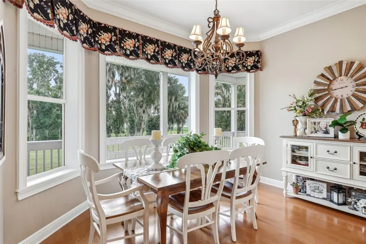 Breakfast Nook