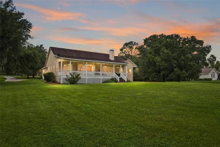 Twilight Image: Back of House