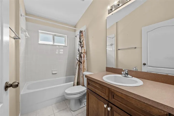 Bath Room 1
