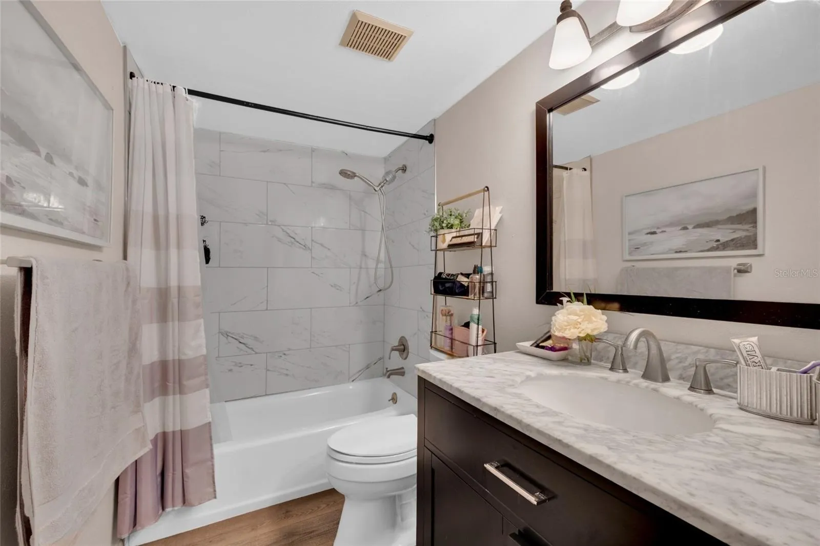 Beautifully updated bathroom