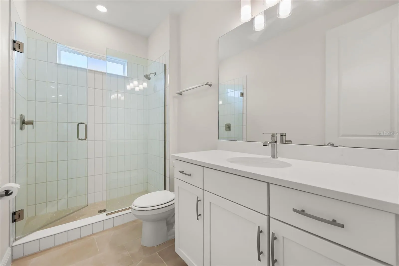 2nd floor guest bath
