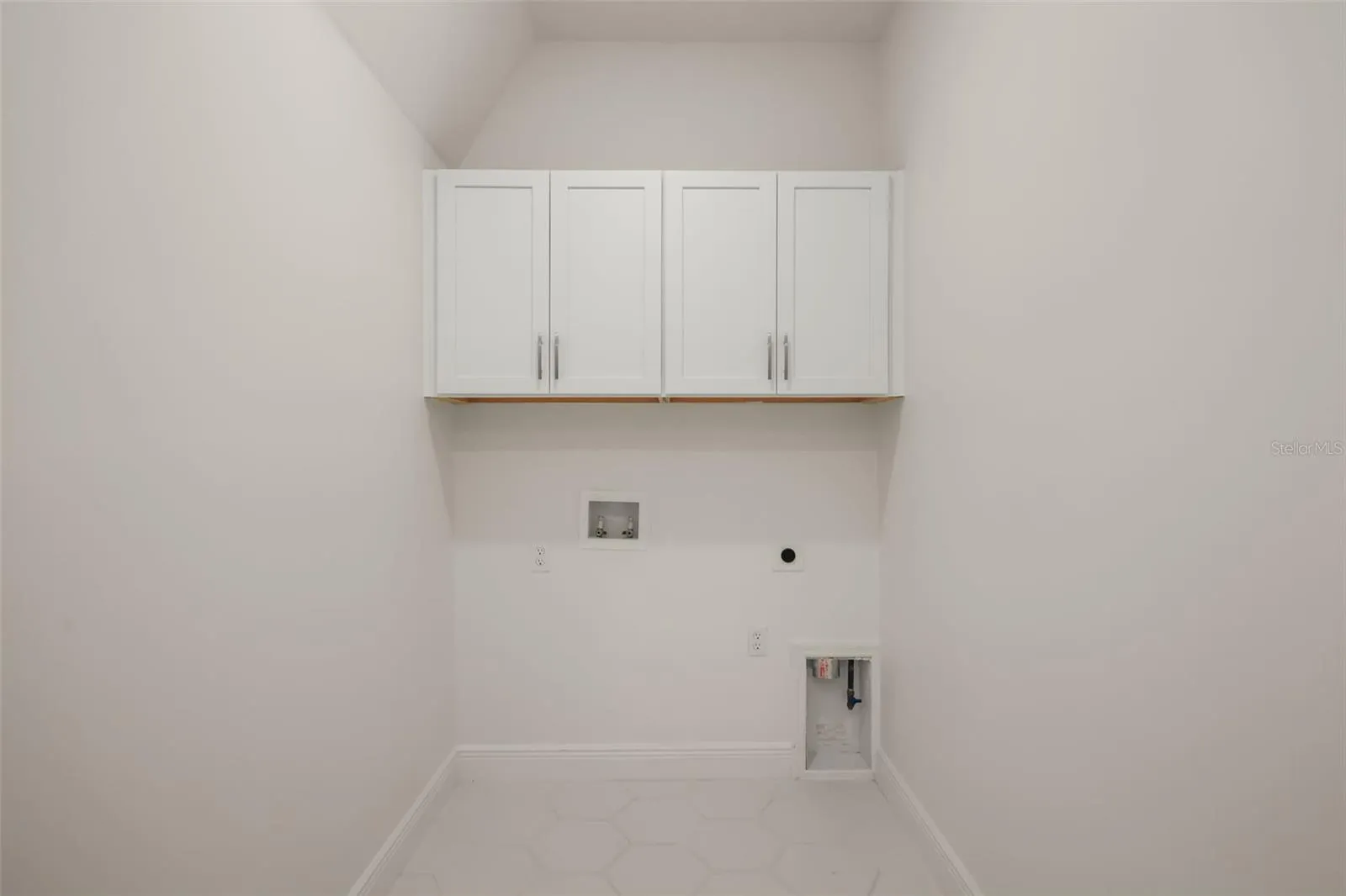 1st floor laundry room