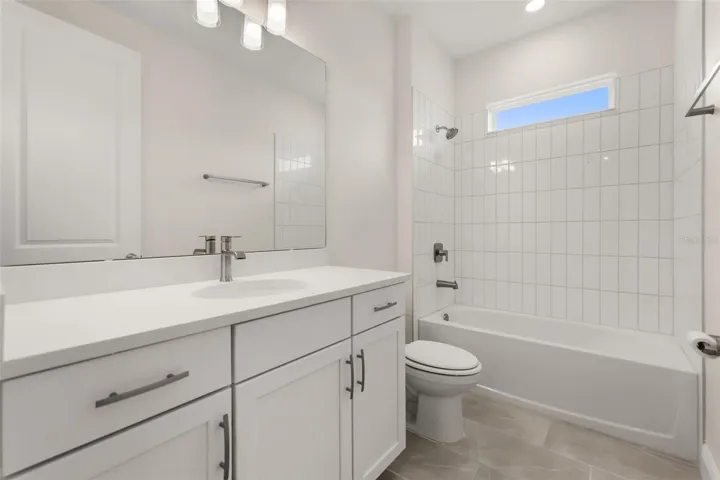2nd floor guest bath