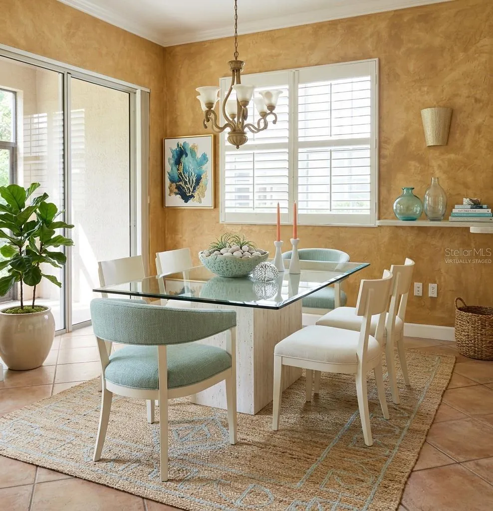 Virtually staged dining room