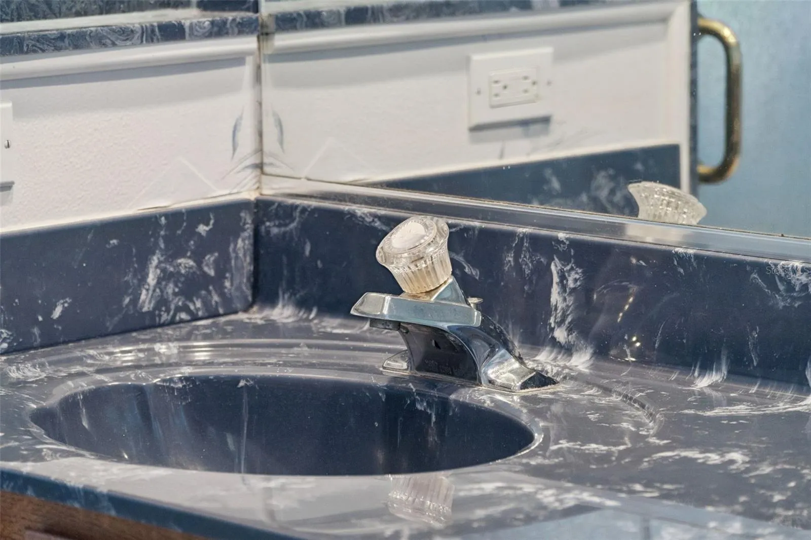 Dual sinks in primary