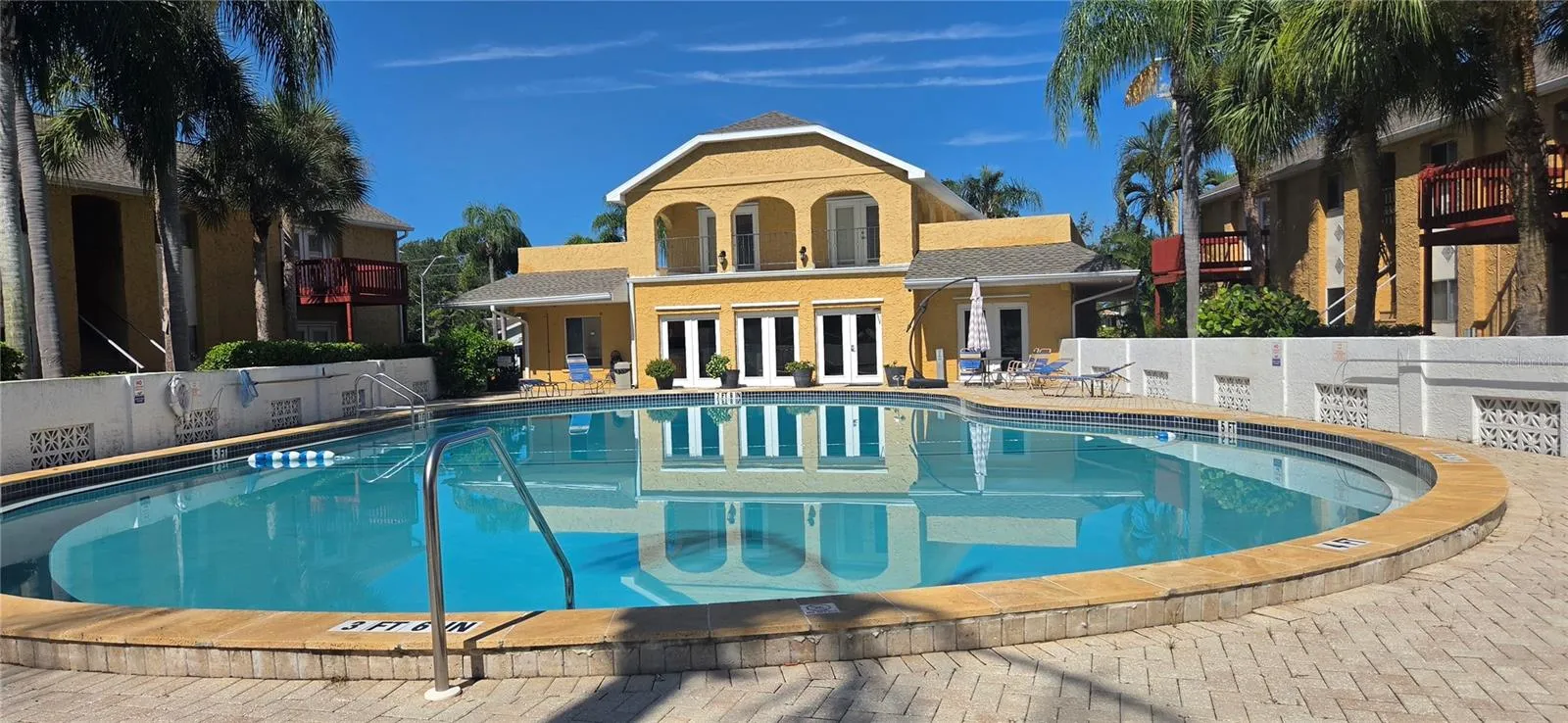 Pool, Clubhouse & Excercise Room