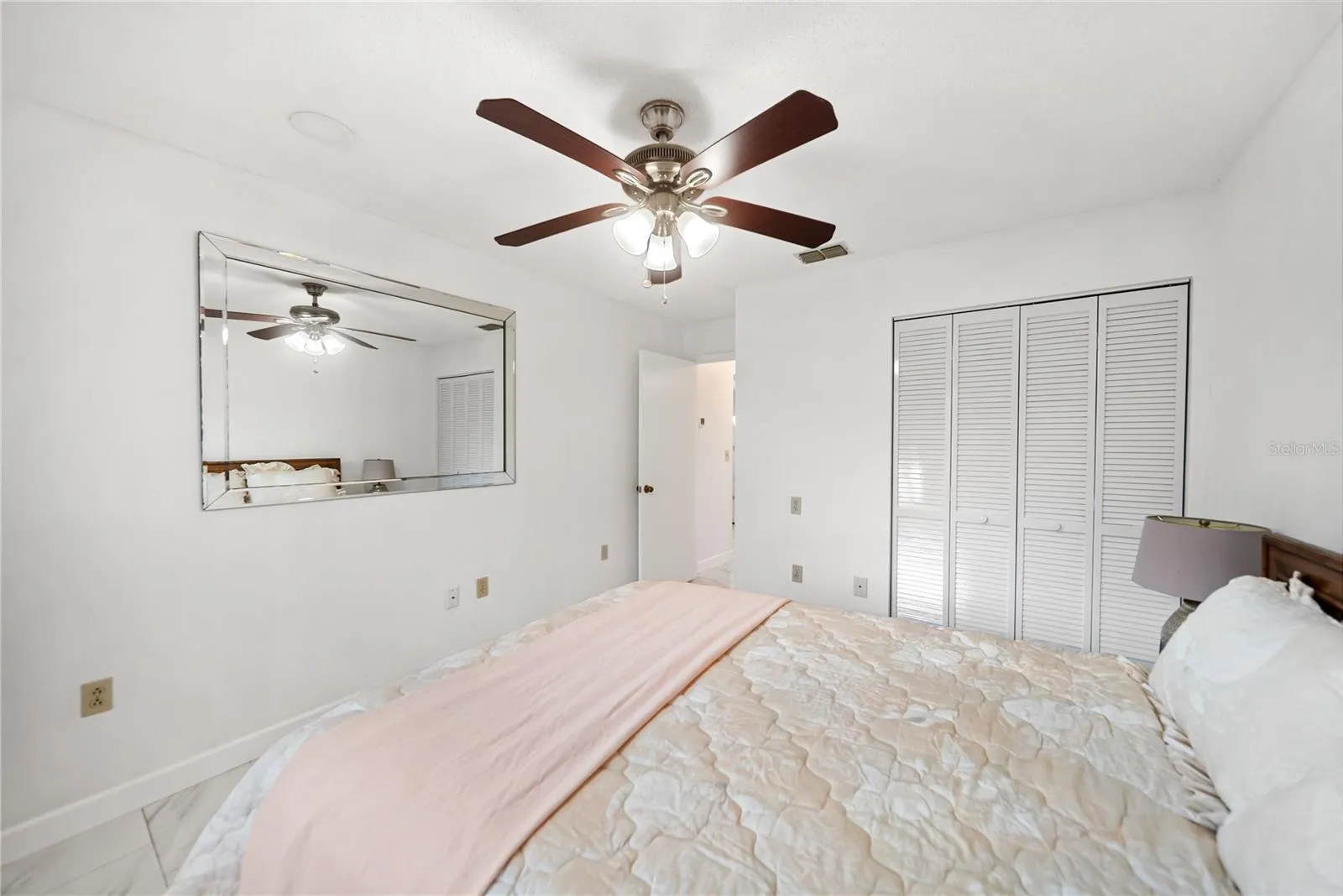 Second bedroom