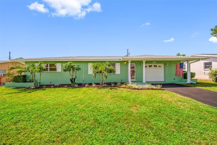 Welcome to 11450 80th Ave Seminole, Florida 33772.