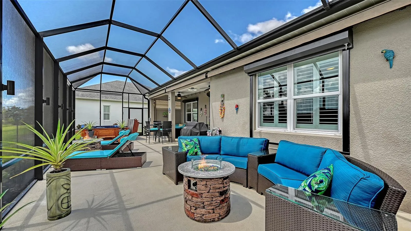 Outdoor living room