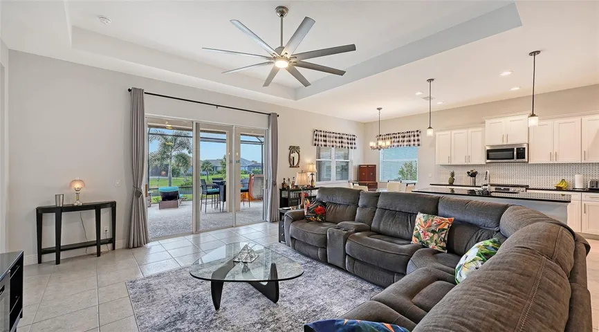 Living room/Kitchen
